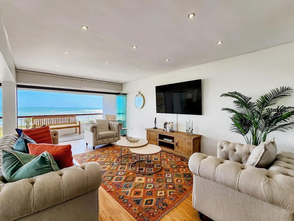 Seaside Apartment Opposite Seapoint Promenade. Kapstadt Südafrika